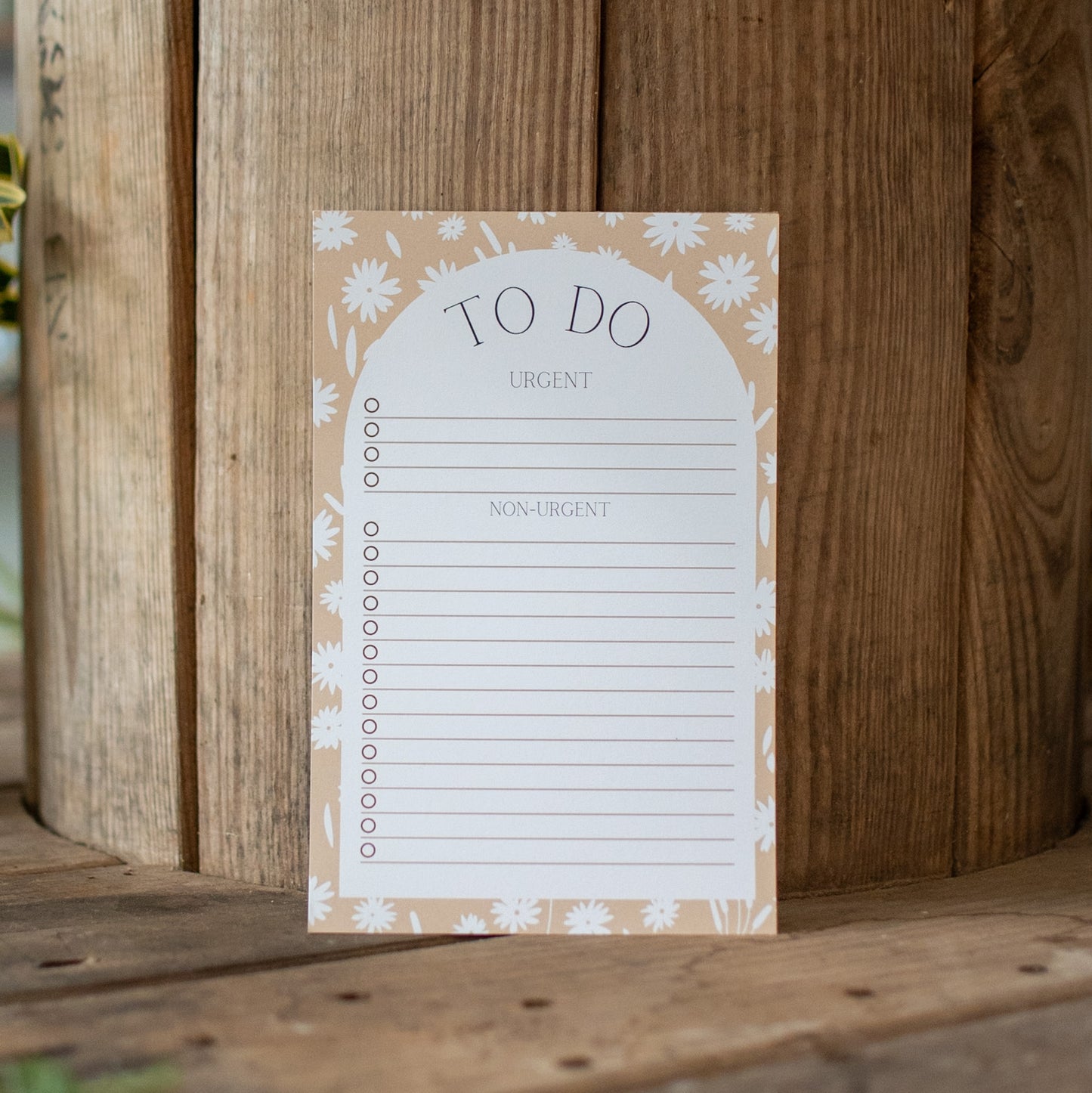 Tan and White Floral - To Do Notepad
