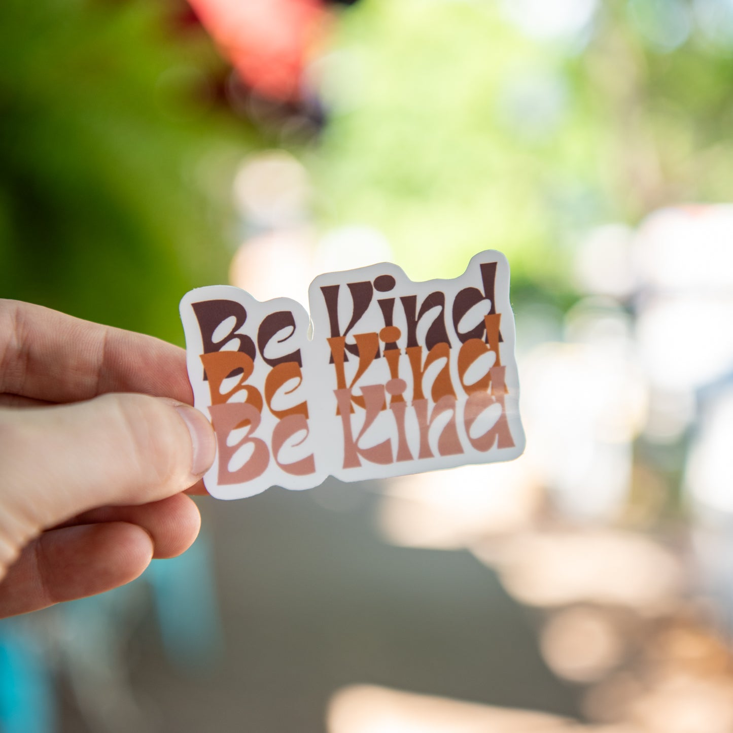 Be kind- Sticker