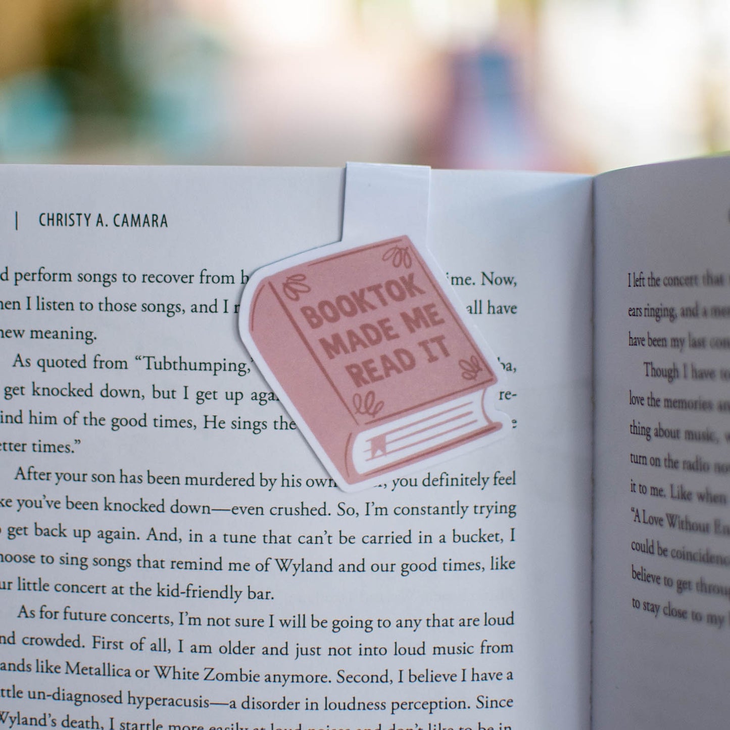 Booktok Made Me Read It - Magnetic Bookmark